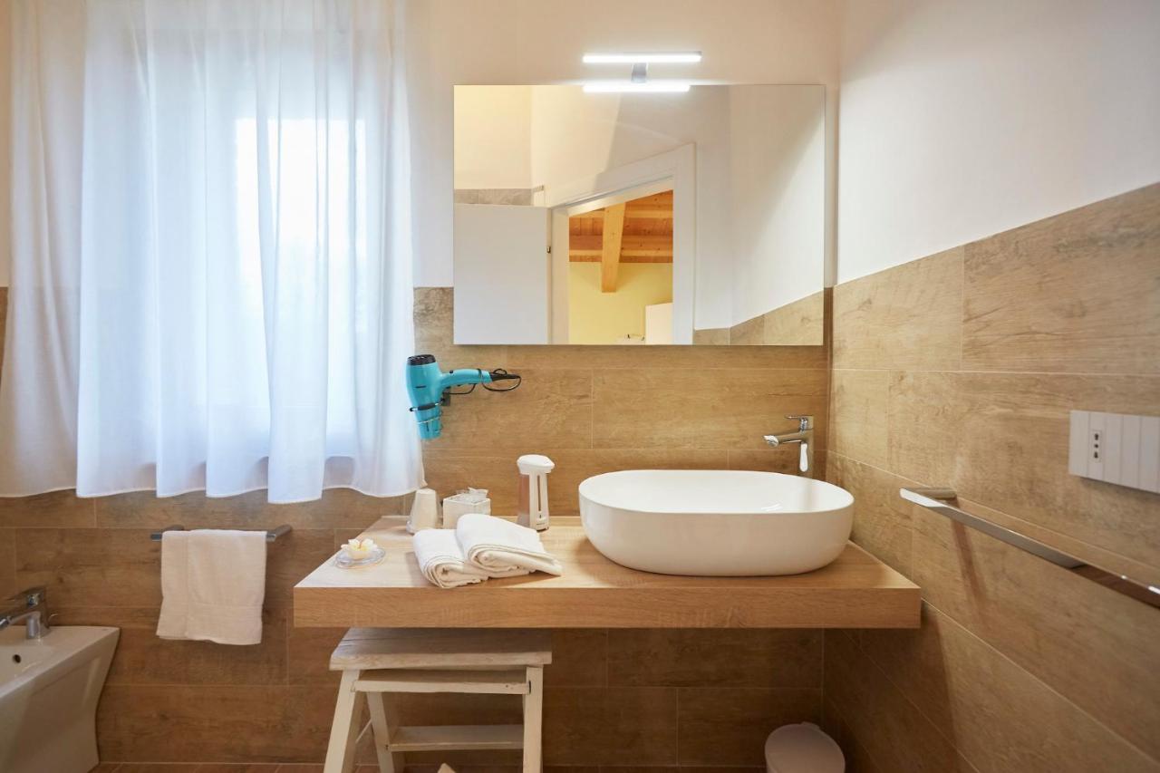 Agriturismo Nido Delle Rondini Macerata Extérieur photo