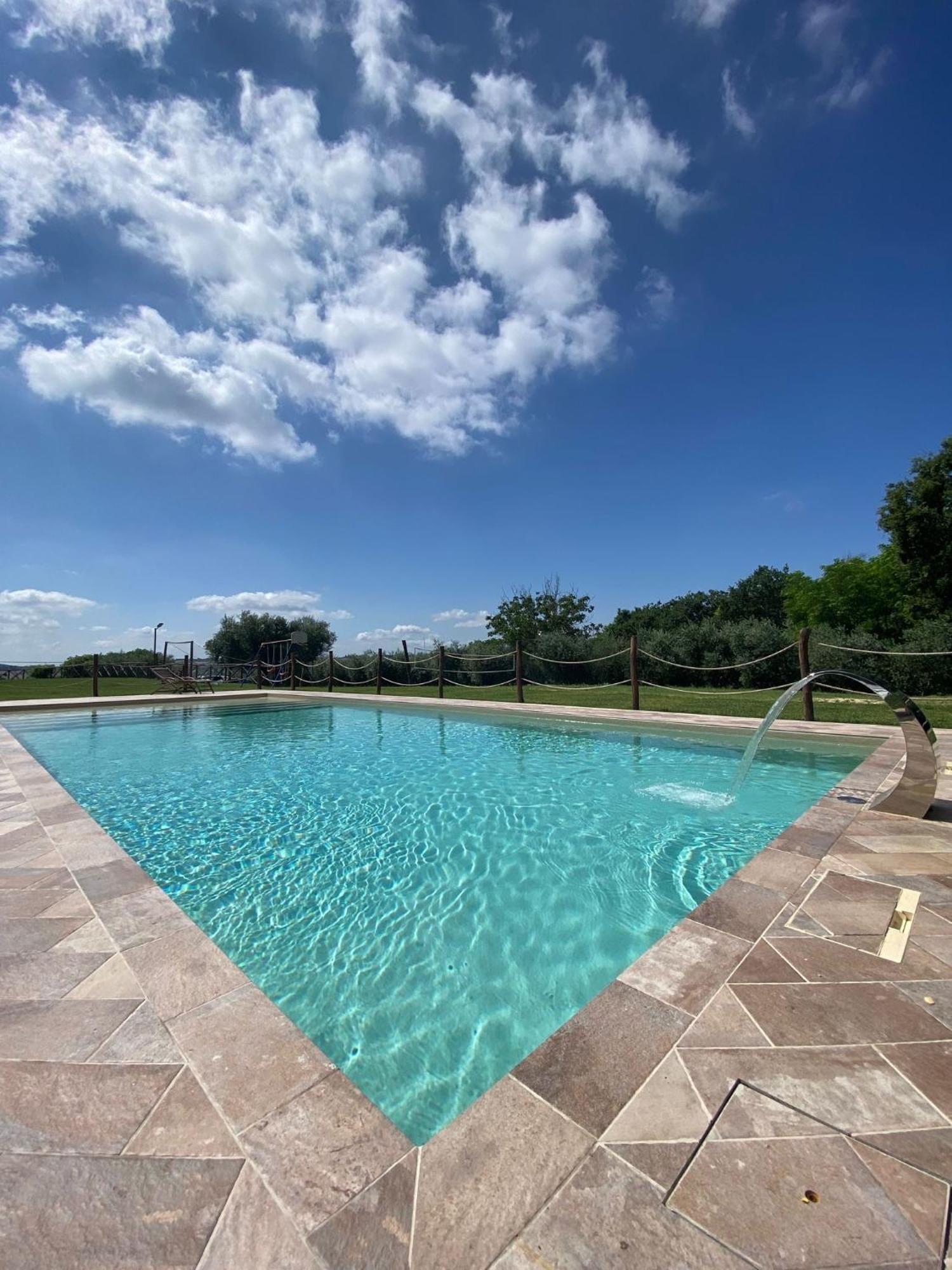 Agriturismo Nido Delle Rondini Macerata Extérieur photo